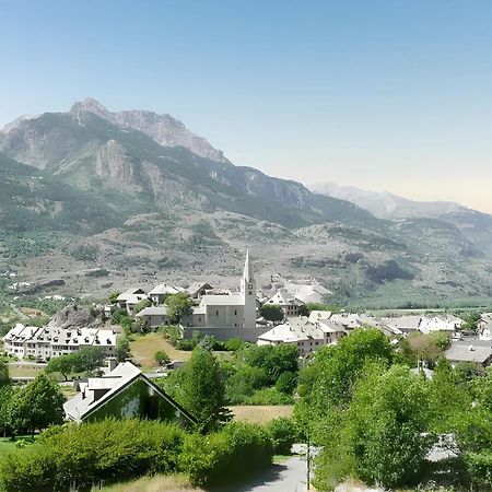 Appartement Paisible A Saint-Crepin Avec Vue Sur La Montagne المظهر الخارجي الصورة
